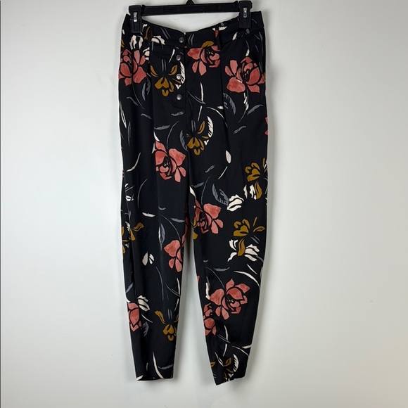 Saltwater LUXE Floral Ankle Lightweight Pants - Black and Pink - Picture 1 of 9